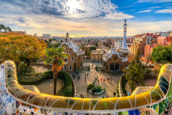 7 Reasons To Go To Barcelona